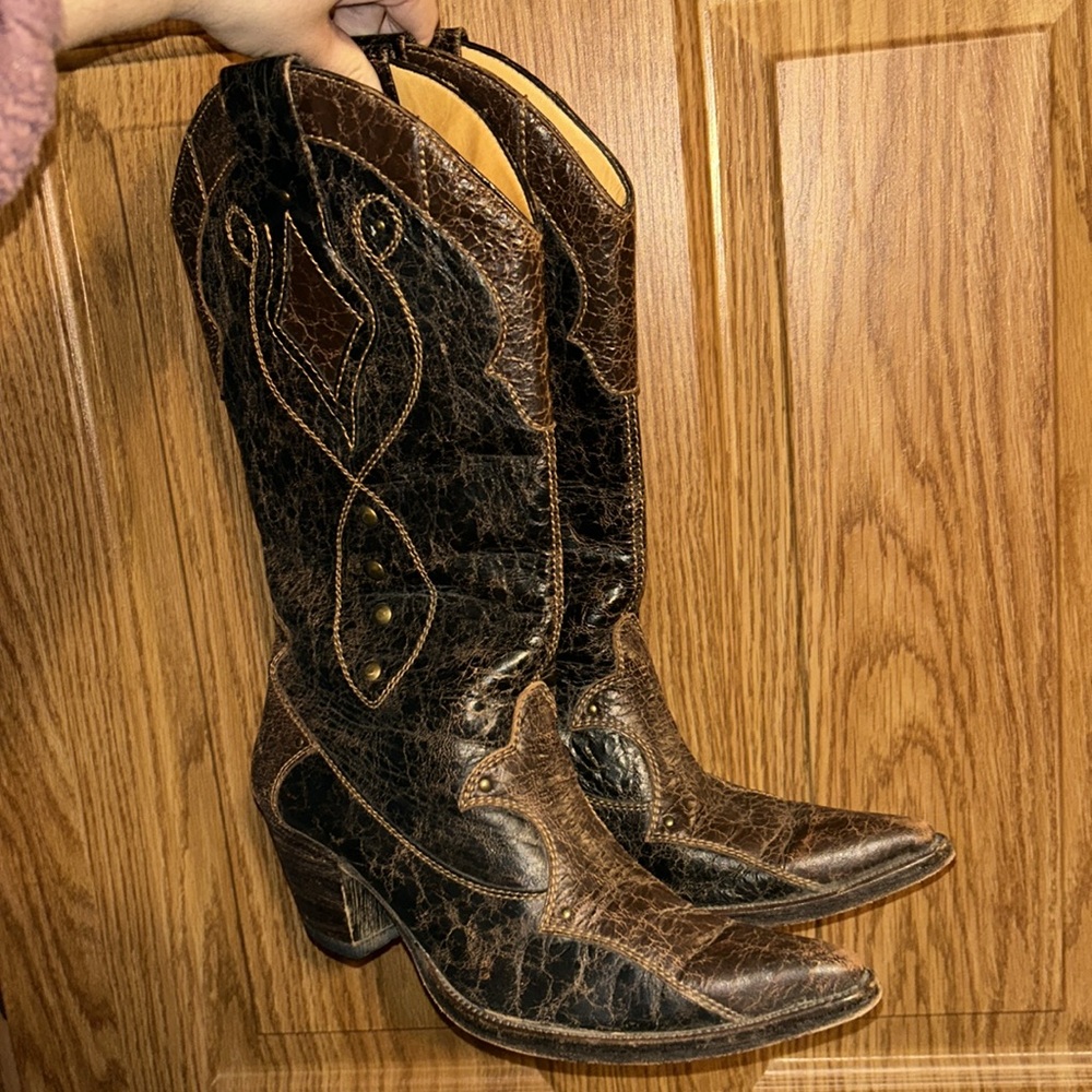Dan Post cowgirl/cowboy boots